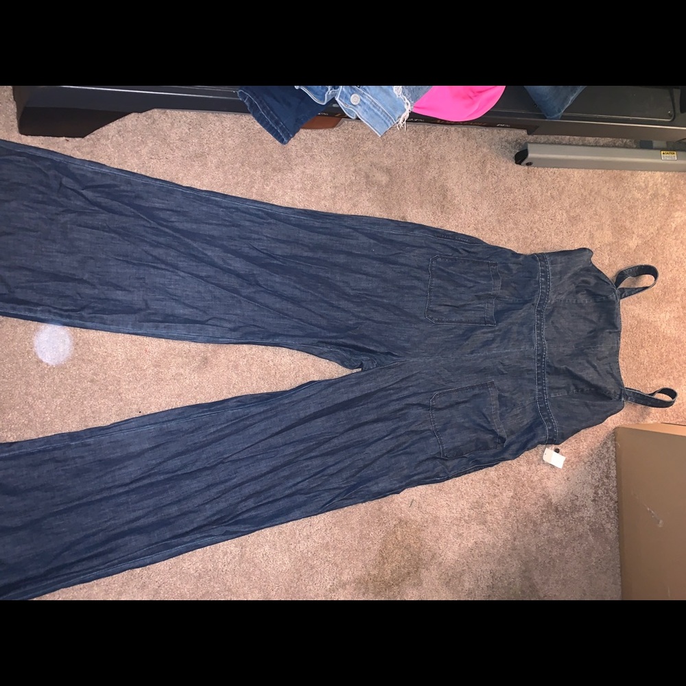 Gap Wide leg jumper!!